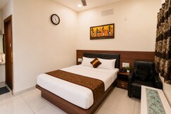 Hotel Natraj & Food Park