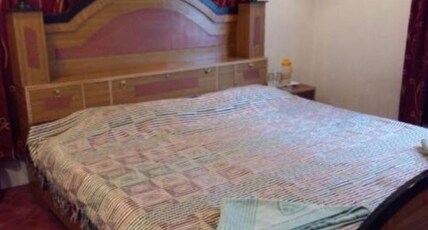Privilege Guest House Nigeen Room Type - Standard Room