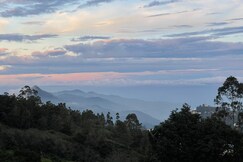 Radiant Hill Homestay
