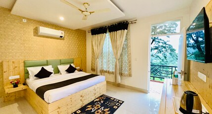 Staycation By Him Holiday Venture Room Type - Premium Room With Balcony