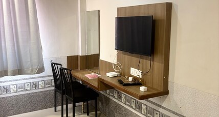 Sun Bright Residency Badlapur Room Type - Deluxe Room