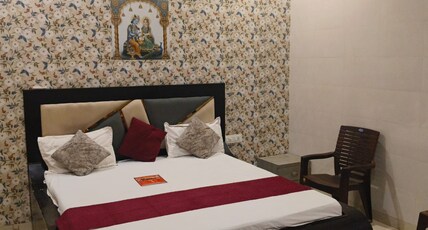 Krapalu Hari Dham Room Type - Bedroom 103
