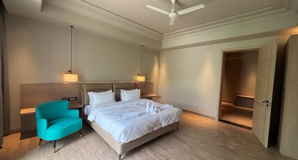 The Supreme Hotel and Banquet Room Type - Deluxe room