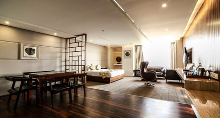 Hotel Trinity Grand Room Type - TRINITY SUITE ROOM