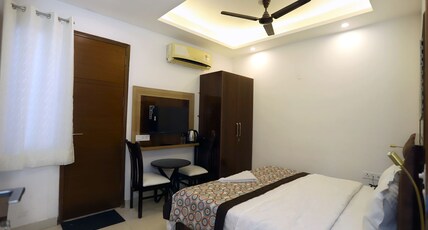 Vrindavan Guest House @South Delhi Room Type - Classic