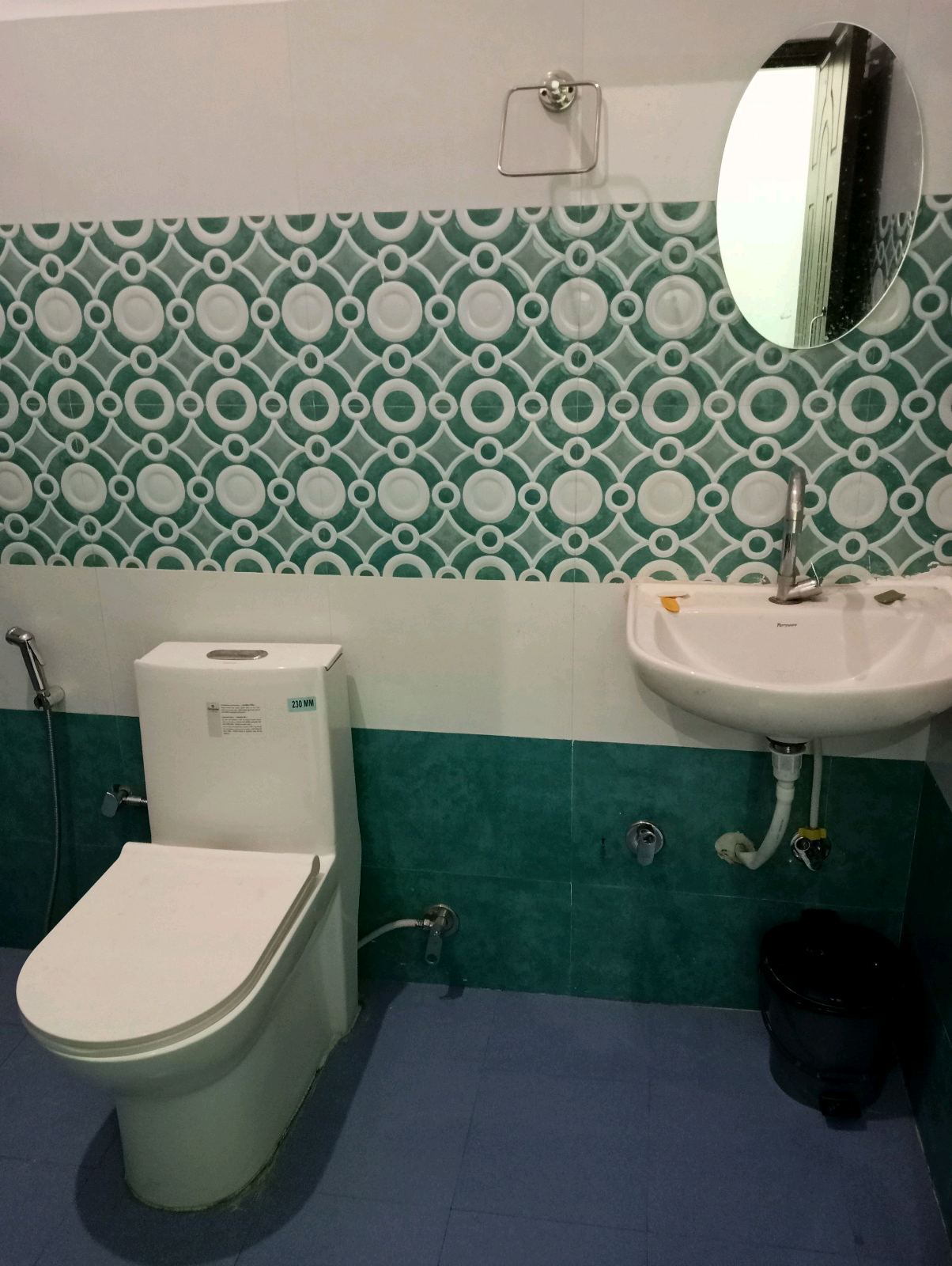 Krishna Uday - Tap to explore photos