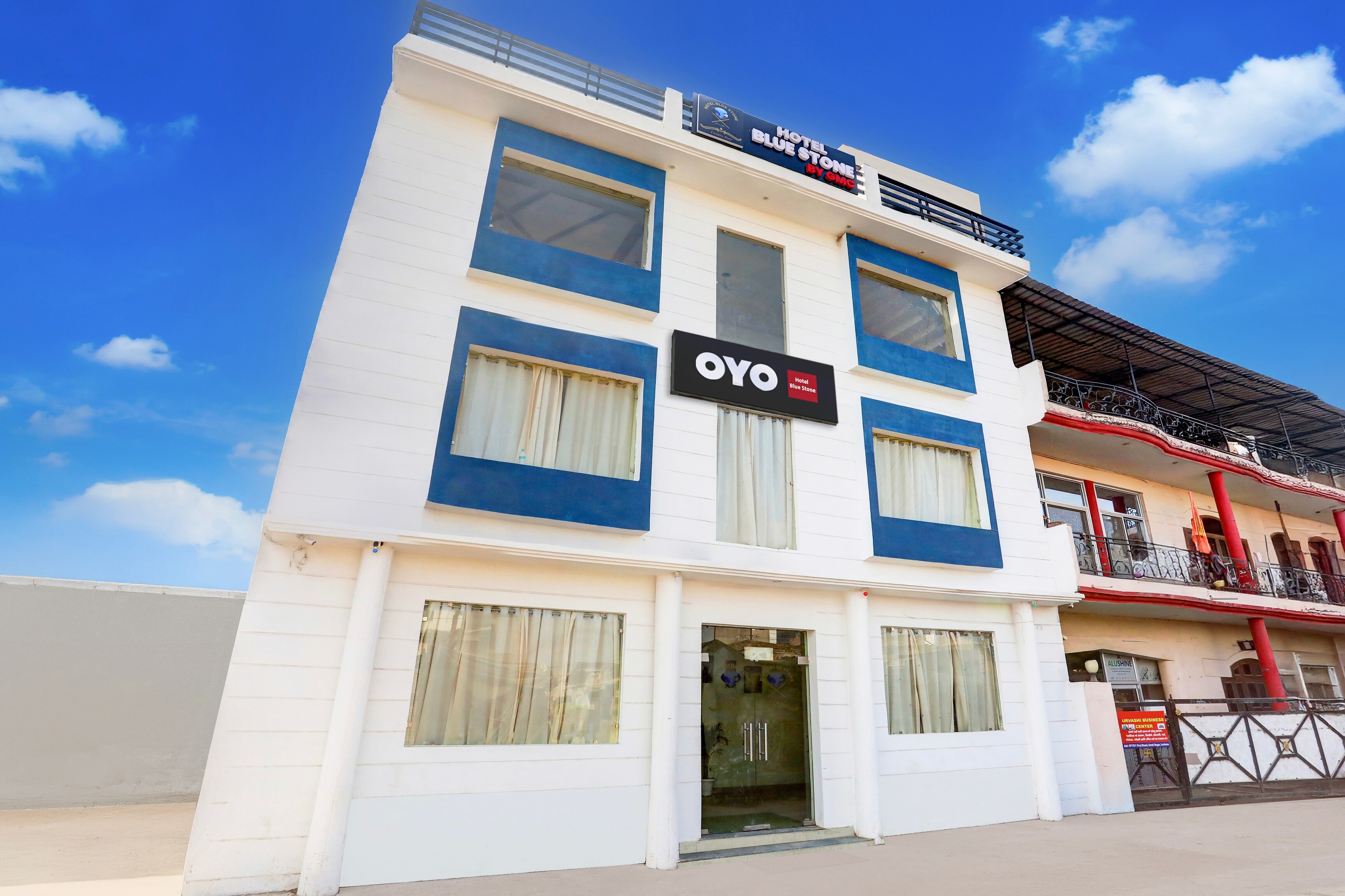 Super Hotel O Blue Stone - Tap to explore photos