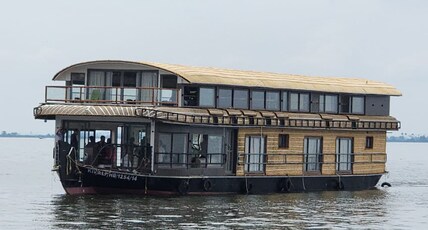 VISTARA BACKWATER CRUISE Room Type - 7 Bedroom Private Houseboat(Ac timing 9 pm -6 am) VISTARA BACKWATER CRUISE Room Type - 7 Bedroom Private Houseboat(Ac timing 9 pm -6 am)