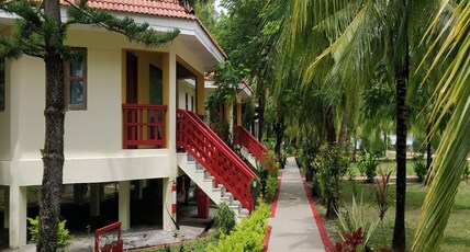 Dolphin Beach Resort Room Type - Vip Cottage