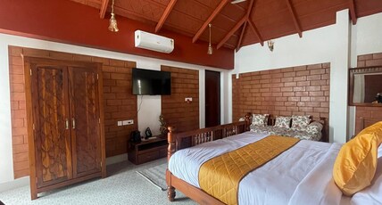 Ambar Villa Chikmagalur Room Type - Deluxe Double Room with Balcony