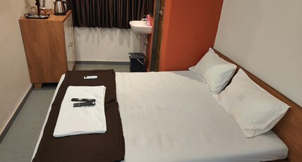Hotel Shivansh Executive Room Type - Deluxe Room Non Ac