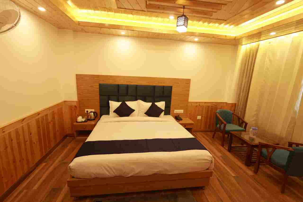 La Palma Grand Run by Navya Hospitality Manali - Tap to explore photos