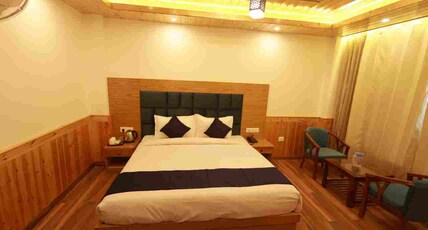 La Palma Grand Run by Navya Hospitality Manali Room Type - Luxury Room with Balcony and Hill View La Palma Grand Run by Navya Hospitality Manali Room Type - Luxury Room with Balcony and Hill View