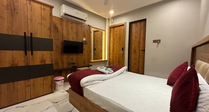 HOTEL UJJAIN PRIDE Room Type - Deluxe Room