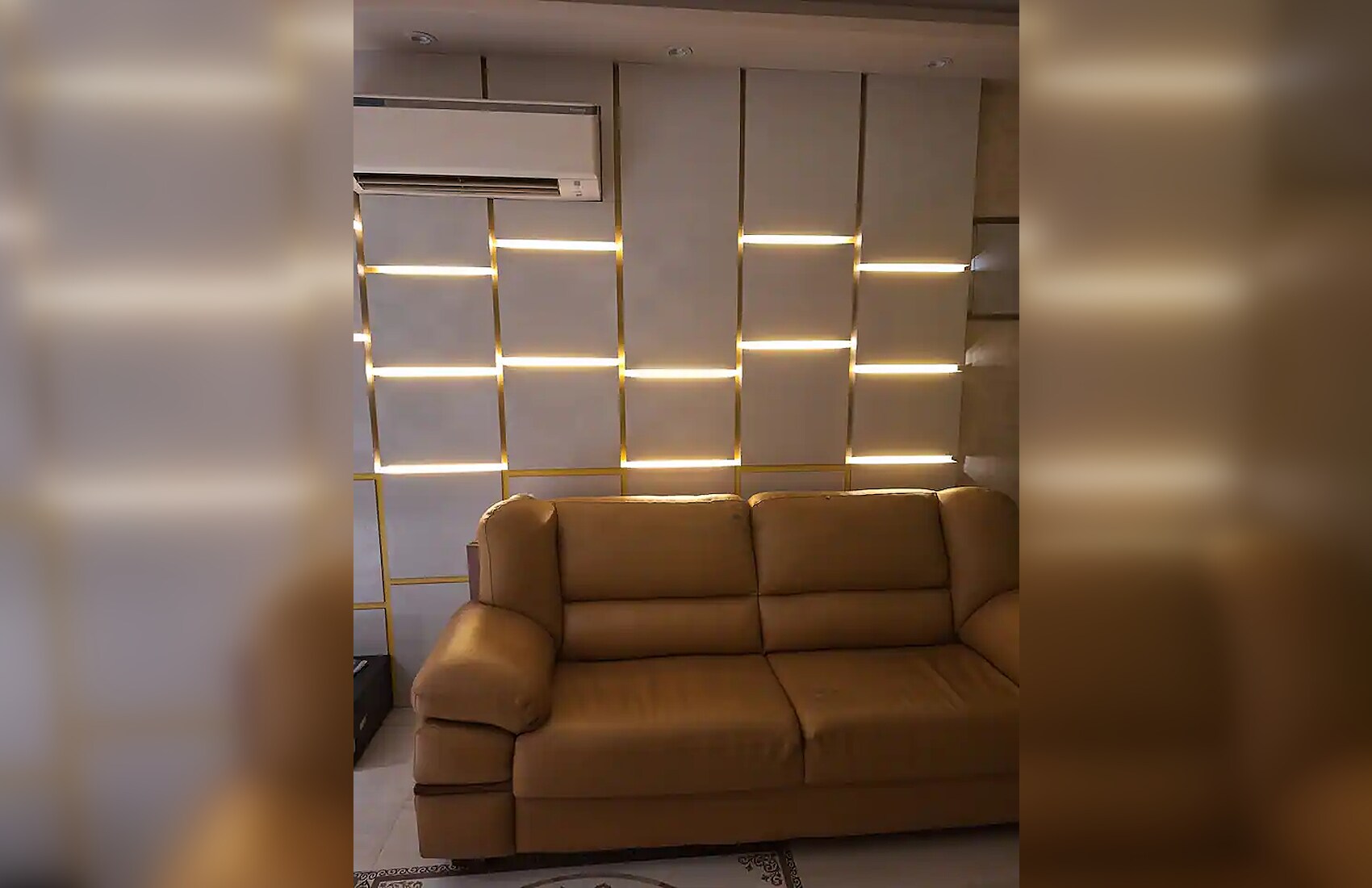 Mavenoak 2BHK Apartment at South Kolkata - Tap to explore photos