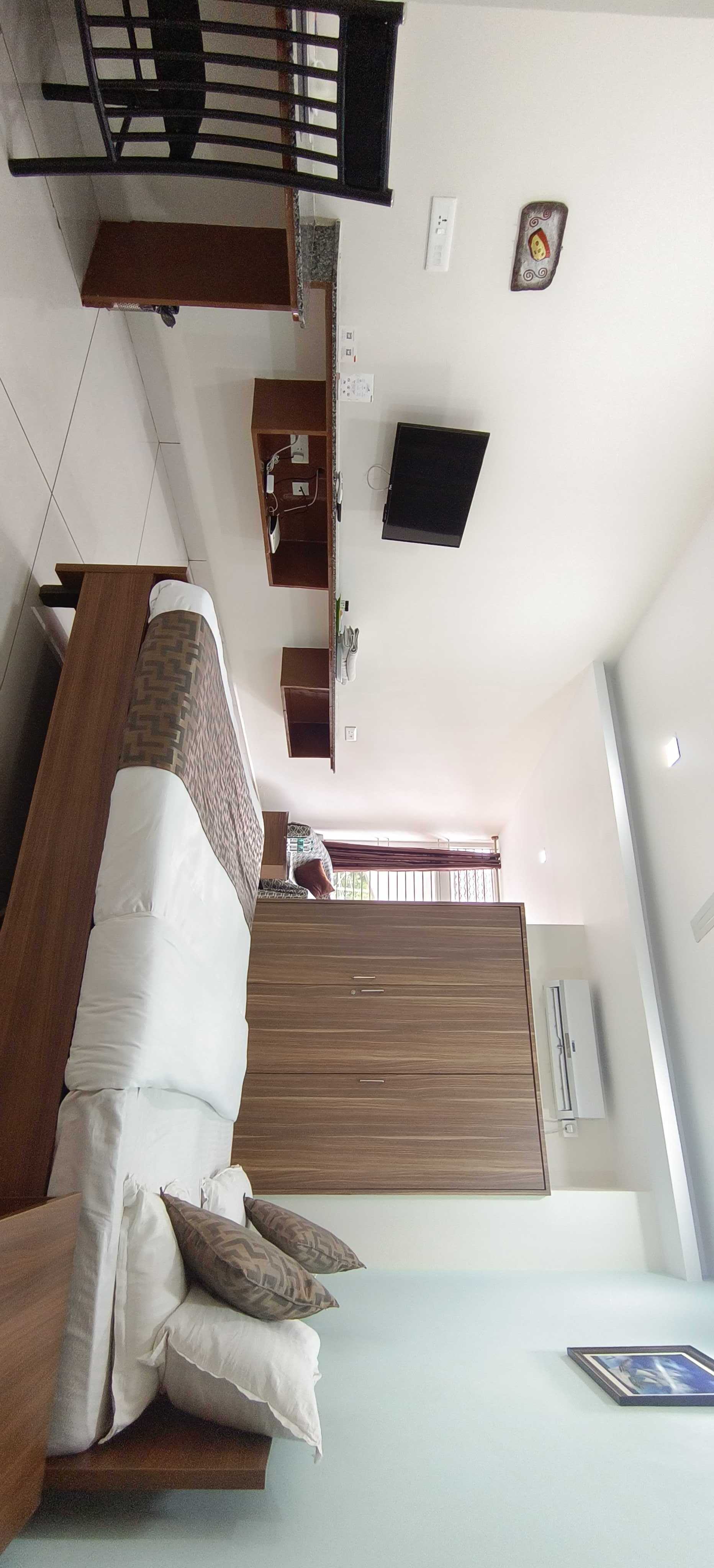 Sugamya Corner - Tap to explore photos