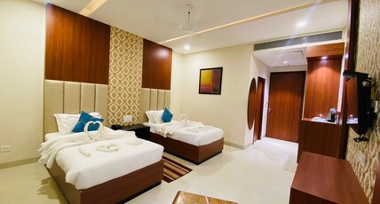 Amritam Palace Room Type - Deluxe Room - Twin Bed (Single Two Bed)