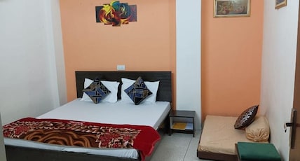 TirathSheela Home near Golden Temple Room Type - Deluxe Room AC TirathSheela Home near Golden Temple Room Type - Deluxe Room AC