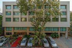 THE PRESIDENT- A BOUTIQUE HOTEL