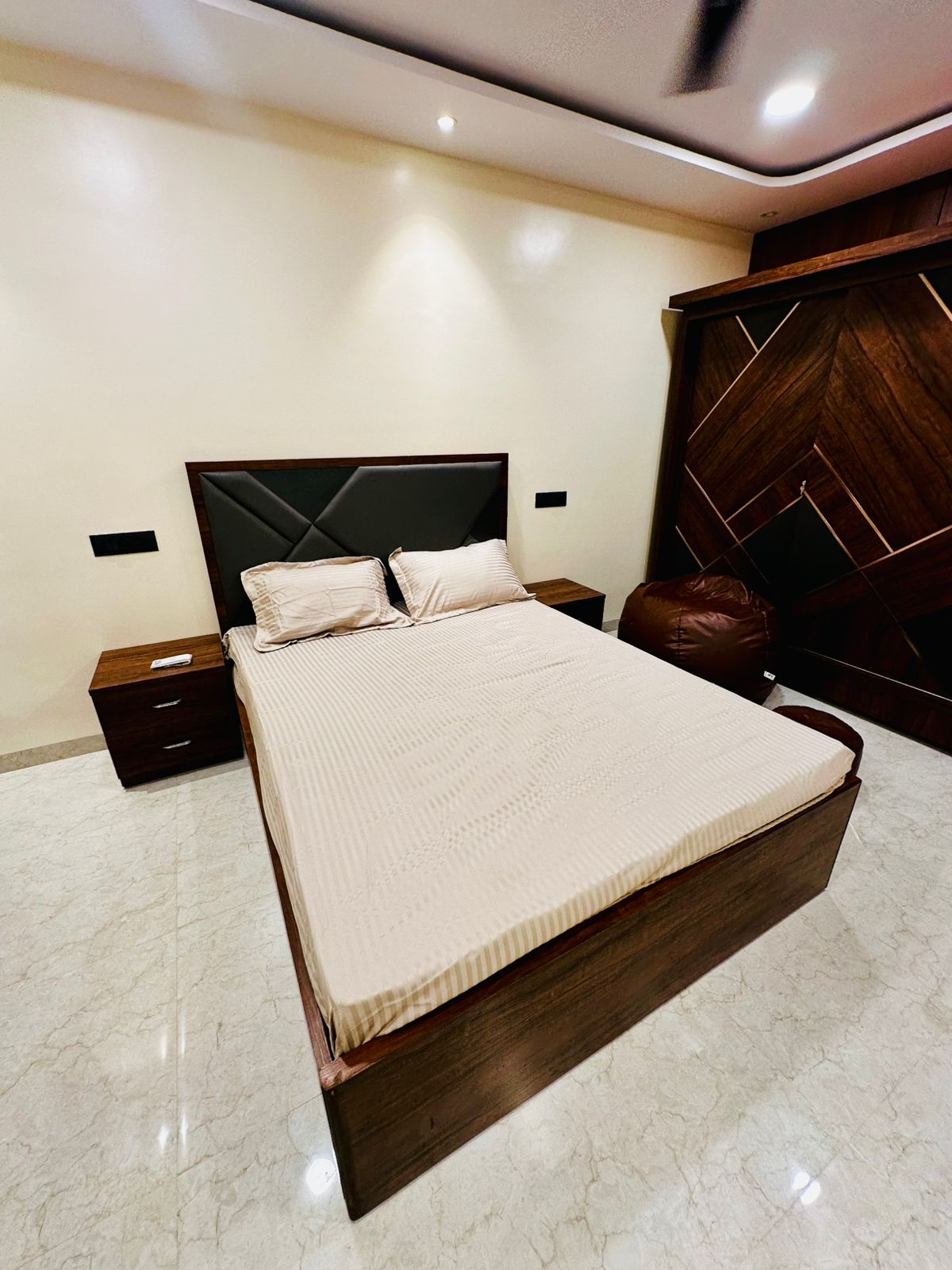 Shantai Hospitality 2 BHK Apartment - Tap to explore photos