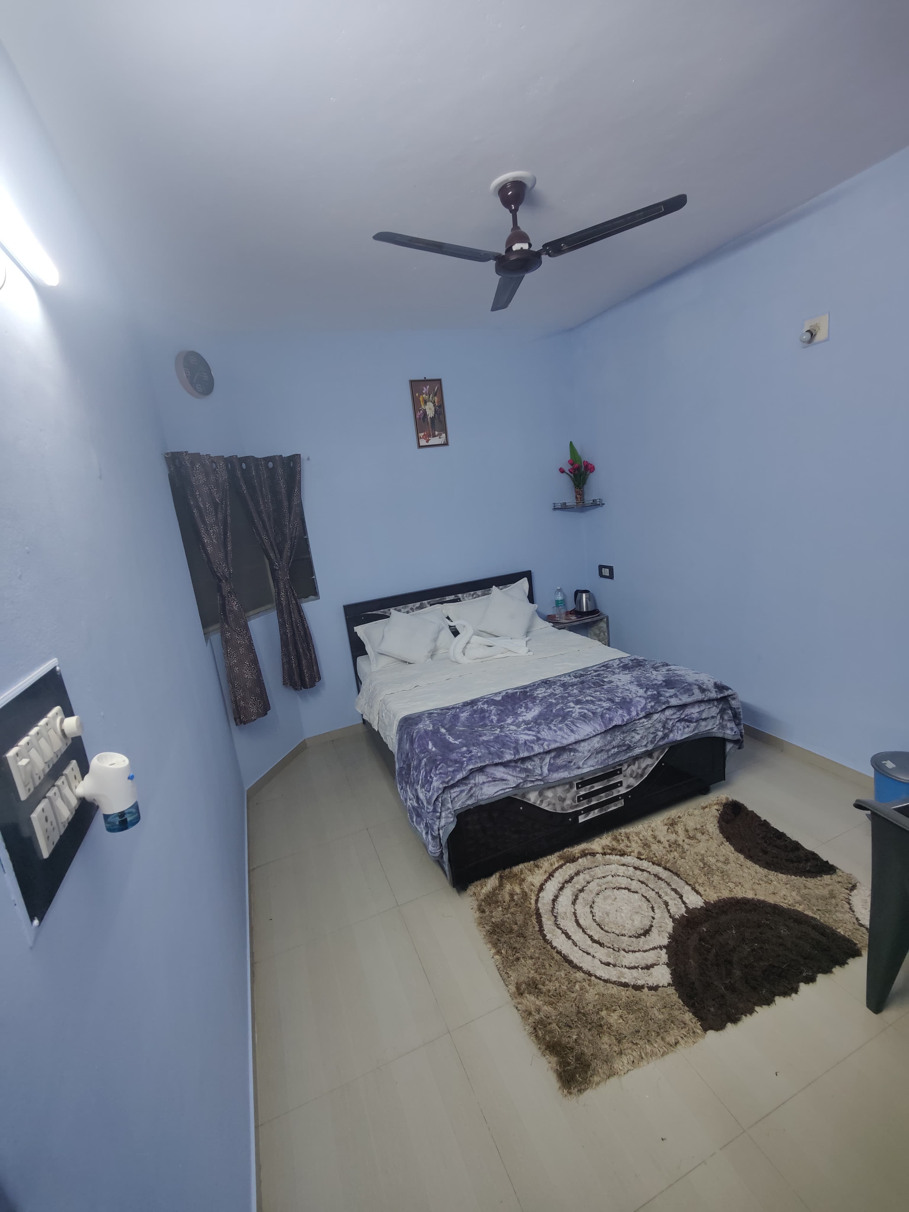 SHIV SHAKTI HOME STAY - Tap to explore photos