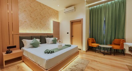 REGAL HAVENS Room Type - ELEGANT EXECUTIVE