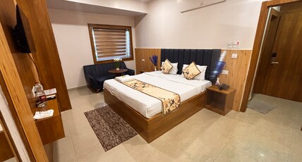 Stay Villa Royal Room Type - Executive Balcony Room
