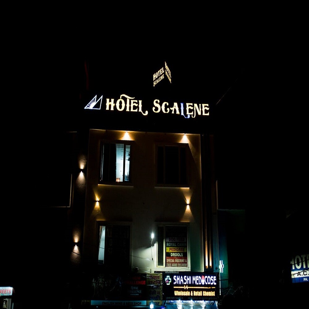 Hotel Scalene - Tap to explore photos