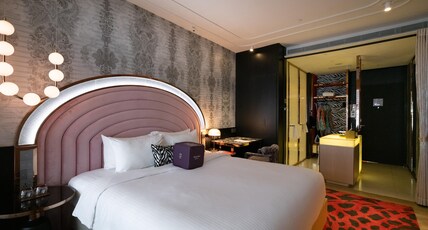 Naumi Hotel Singapore Room Type - Blush