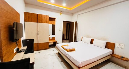 Urban Square Room Type - NON AC DOUBLE BED ROOM
