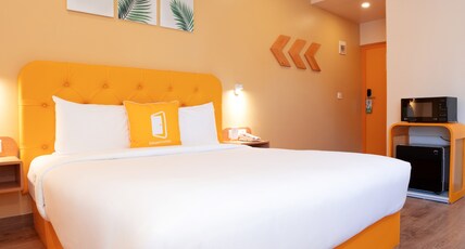 Bloom Hotel  HSR Layout Sector 3 Room Type - Executive King