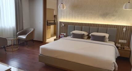 Citrus Plaza Outer Ring Road Bengaluru Room Type - Premium Club Suite