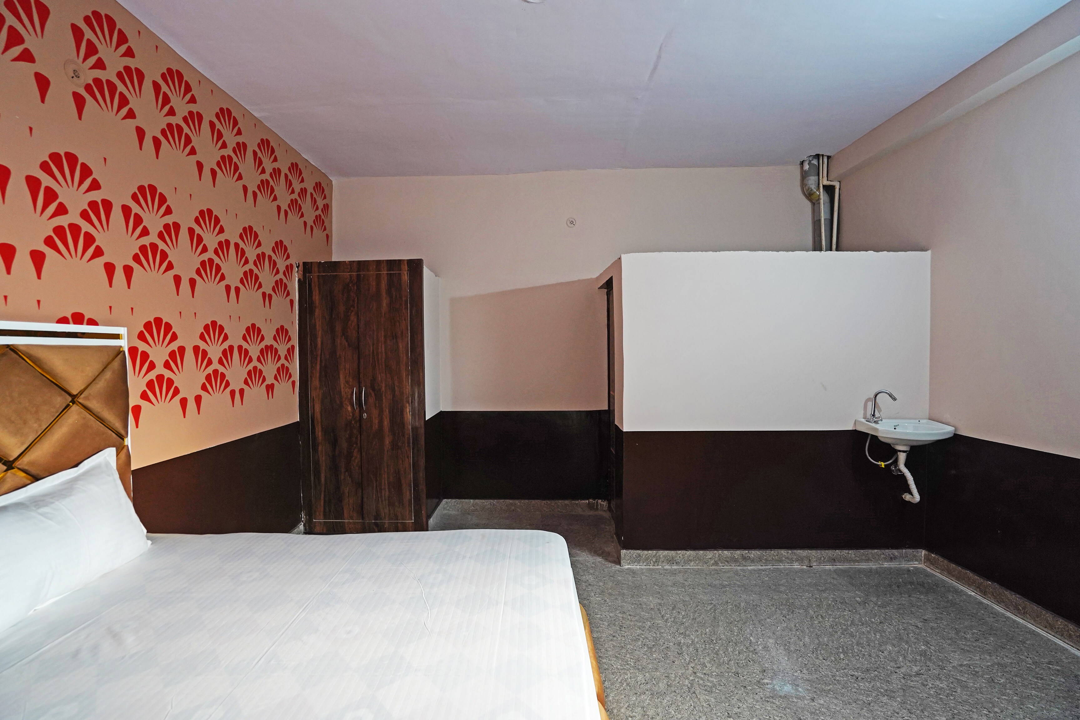 Hotel O Sun Burst Residency - Tap to explore photos