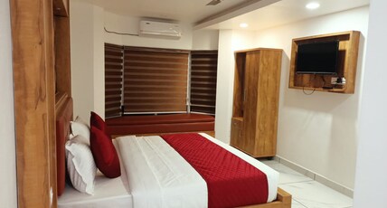 Mayo Suites Room Type - Deluxe Room