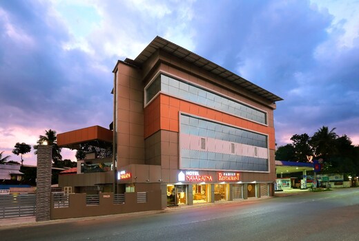 Hotel Navaratna