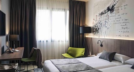 Mercure Barcelona Condor Room Type - Standard Room with twin beds