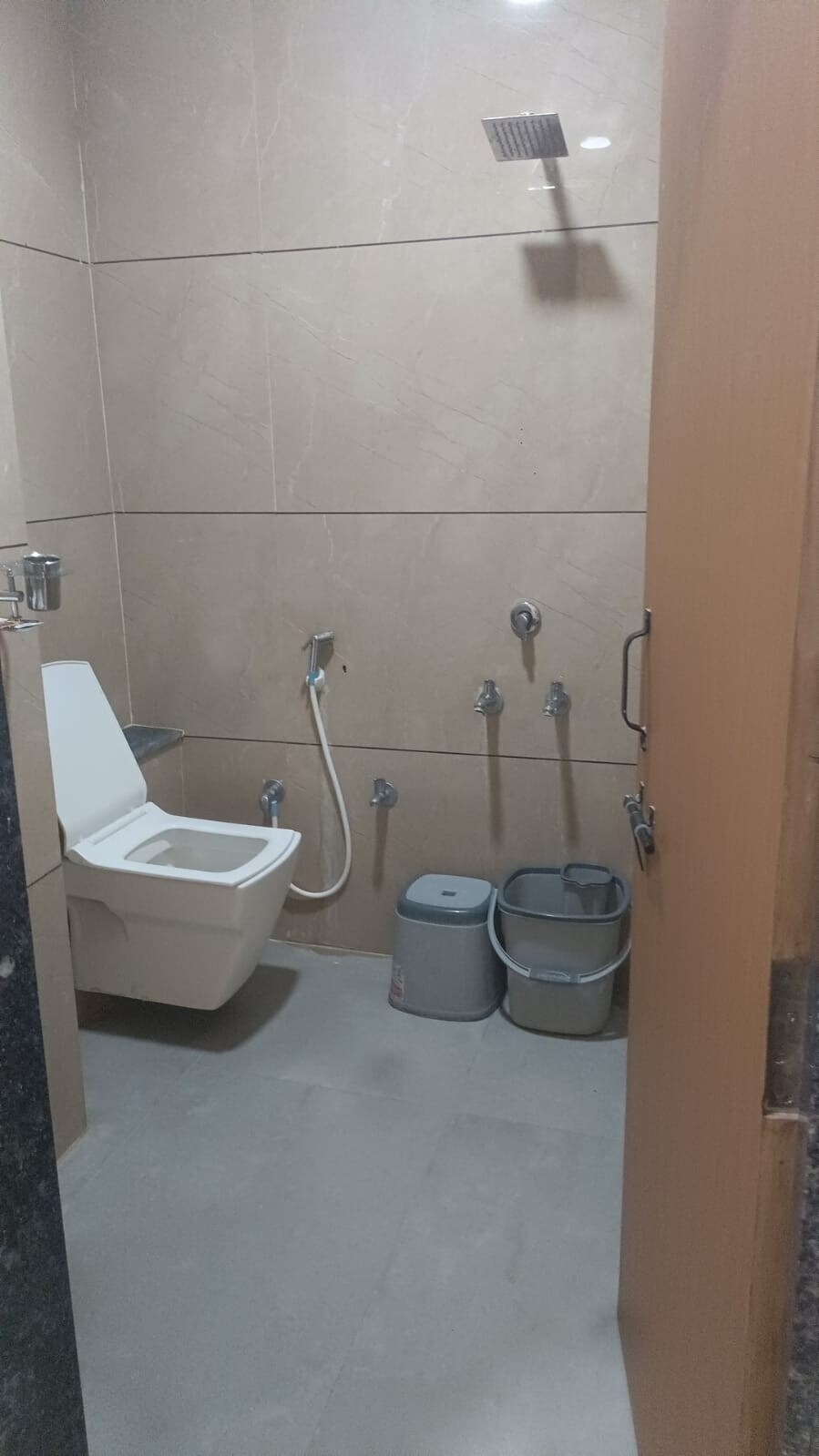 Gokul Veg Plaza Hotel And Lodgging - Tap to explore photos