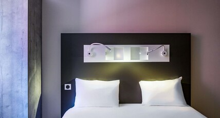 Ibis budget Saint- Room Type - DSCH-TRIPLE: Standard room for PRM with 1 double bed and 1 single bed