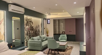 Hotel 4  Seasons Room Type - Super Deluxe Room