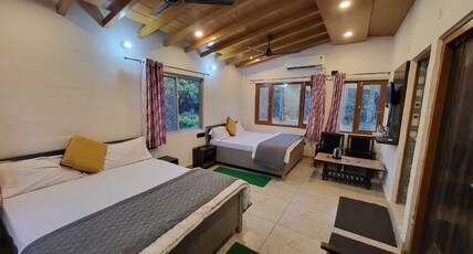 Madhavi Homestay Room Type - Room with Terrace