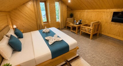 Mountain Route Cottages Room Type - Deluxe Room with Mountain View Mountain Route Cottages Room Type - Deluxe Room with Mountain View