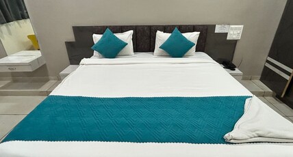 DEVI INTERNATIONAL HOTEL Room Type - Deluxe Non -Ac Room