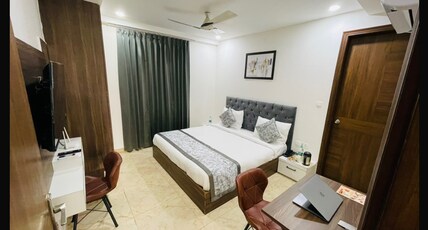 Reebah Inn & Suites Room Type - Room without Balcony