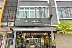 Collection O Malacca Near St John's Fort Formerly Gill Garden