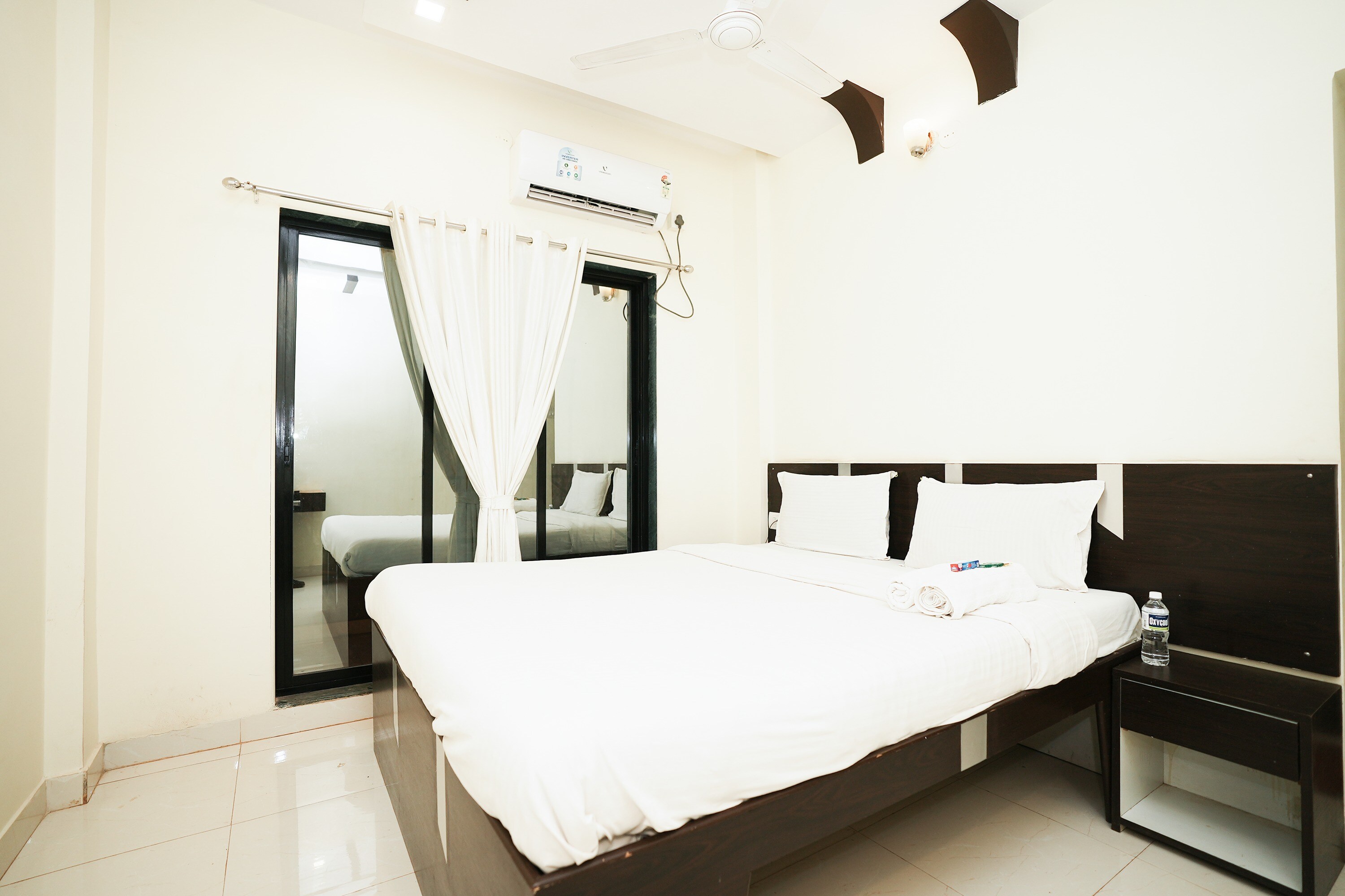 Chinar Residency - Tap to explore photos