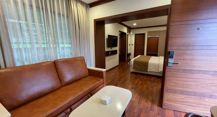 Le Poshe, Kodaikanal Room Type - Deluxe Room