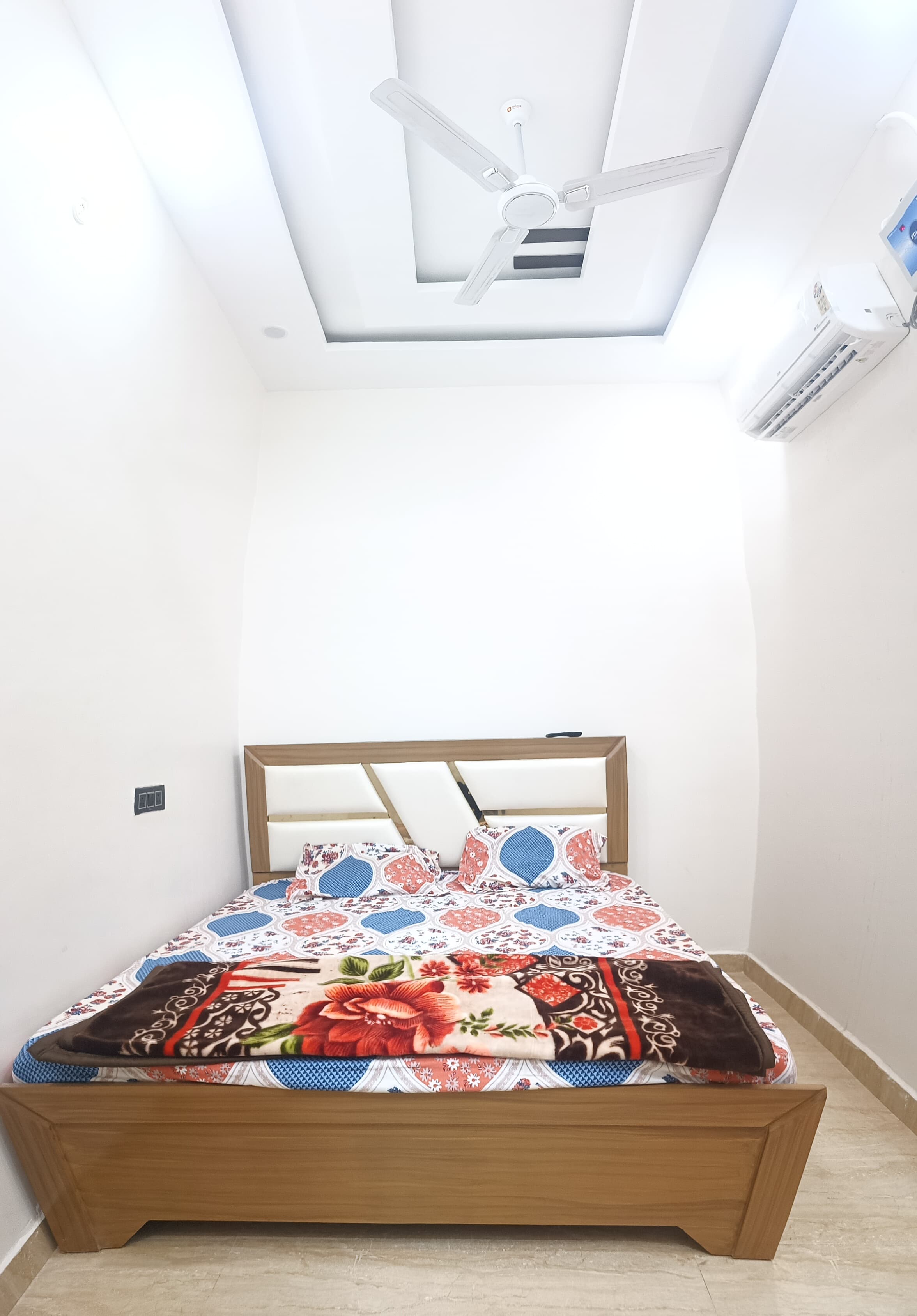Taraji homestay - Tap to explore photos