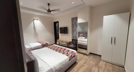 Hotel Alpine Plaza Room Type - Super Deluxe (Triple Sharing) Room