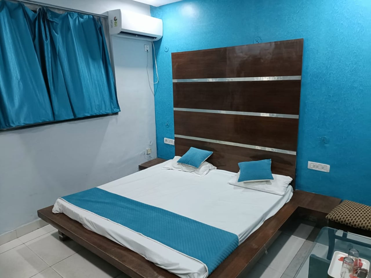 Hotel Krishna Residency - Tap to explore photos