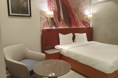 Krishna palace hotel